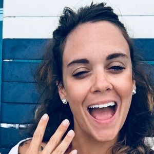 Meet your Posher, Madeline